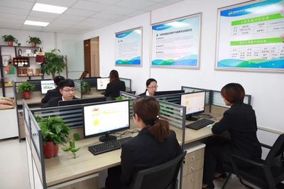 立足開封，服務河南 P2C產業電商運營中心啟動，以網絡技術服務推動產業再創新再發展